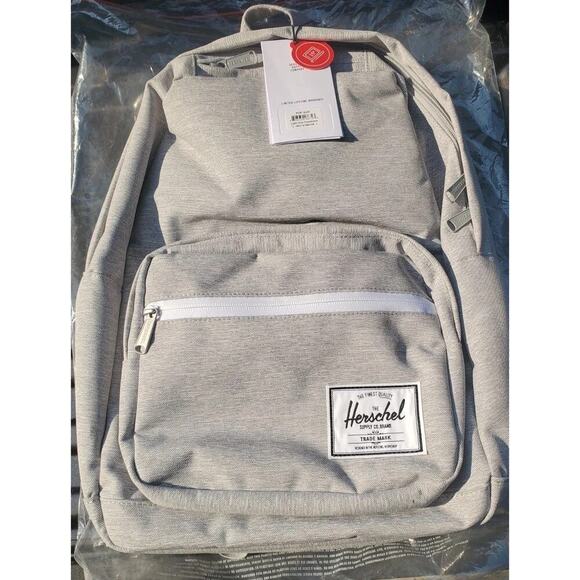 NEW Herschel Pop Quiz Backpack 15" Laptop Pocket Gray Crosshatch Classic 22L - Picture 7 of 7